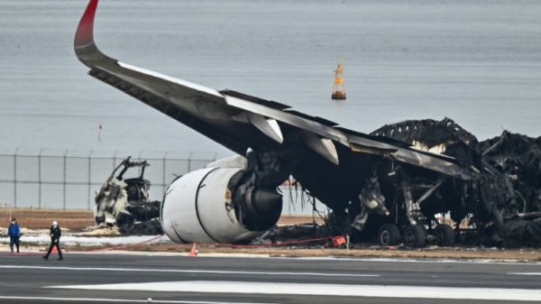 A carefully rehearsed and executed evacuation that stopped the plane turning into a death trap, experts said